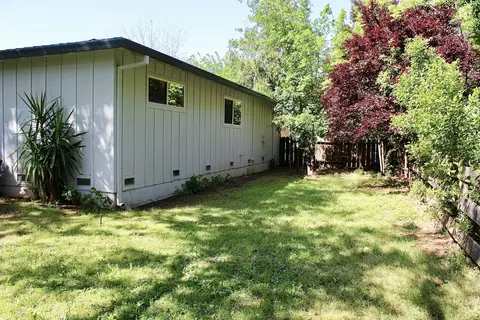 4951 Alta Camino Dr, Redding, CA 96002 photo 34