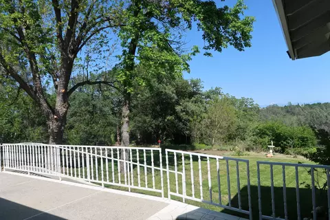 2820 Panorama Dr, Redding, CA 96003 photo 34