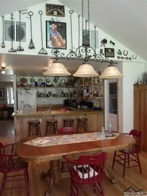 12482 Platina Rd, Igo, CA 96047 photo 14