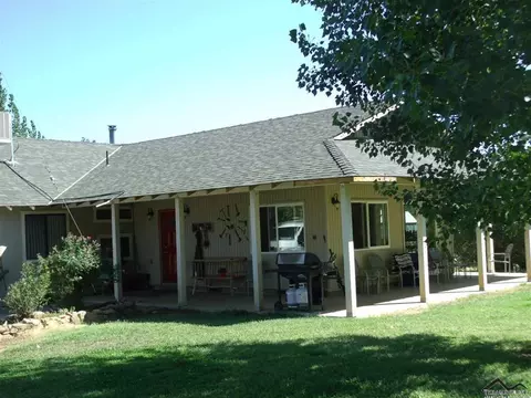 12482 Platina Rd, Igo, CA 96047 photo 3
