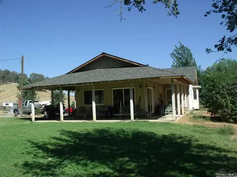 12482 Platina Rd, Igo, CA 96047 photo 2