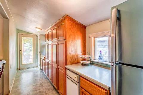3138 Leonard St, Redding, CA 96002 photo 12