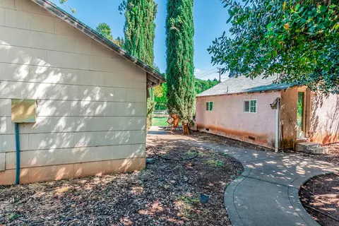 3138 Leonard St, Redding, CA 96002 photo 14