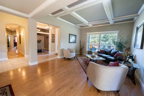2440 Crescent Moon Ct, Redding, CA 96001 photo 6
