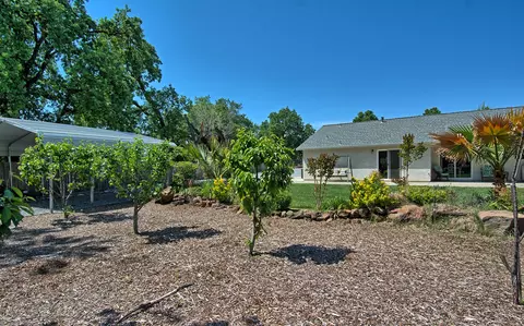 4595 Cerro Ln, Redding, CA 96001 photo 8