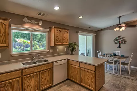 4595 Cerro Ln, Redding, CA 96001 photo 38