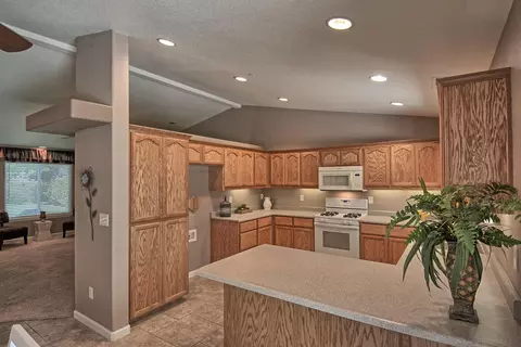 4595 Cerro Ln, Redding, CA 96001 photo 35