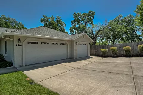 4595 Cerro Ln, Redding, CA 96001 photo 2