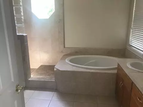 4494 Yellowstone Dr, Redding, CA 96002 photo 3
