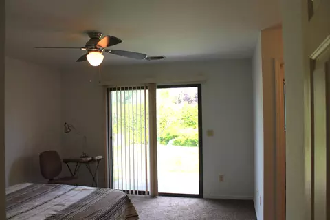 3514 Auburn Dr, Redding, CA 96001 photo 8