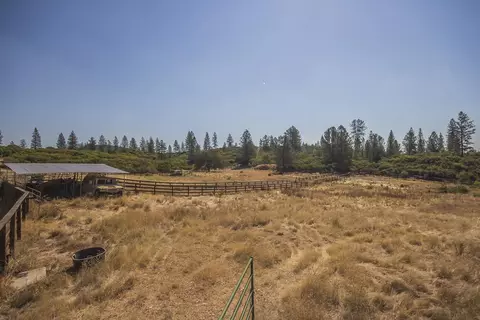 12005 Iron Mountain Rd, Redding, CA 96001 photo 29