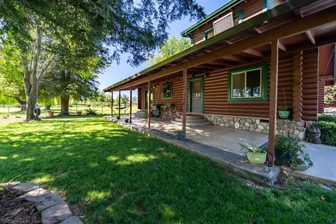 8288 Green Acres Ln, Redding, CA 96002 photo 16