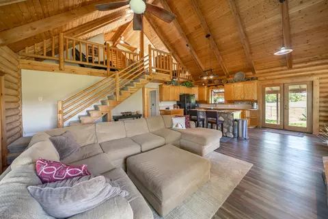 8288 Green Acres Ln, Redding, CA 96002 photo 8