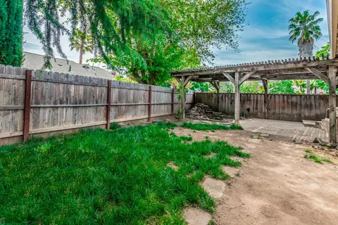 2555 Toyon St, Anderson, CA 96007 photo 26