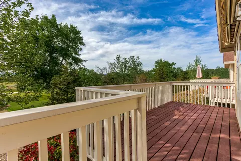 6042 Mid Dr, Redding, CA 96003 photo 15
