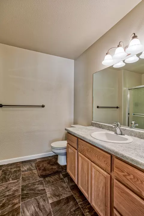 6042 Mid Dr, Redding, CA 96003 photo 13