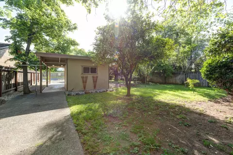 1735 Verda St, Redding, CA 96001 photo 33