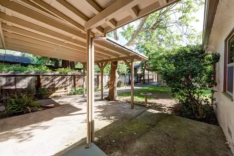 1735 Verda St, Redding, CA 96001 photo 30