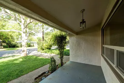 1735 Verda St, Redding, CA 96001 photo 10