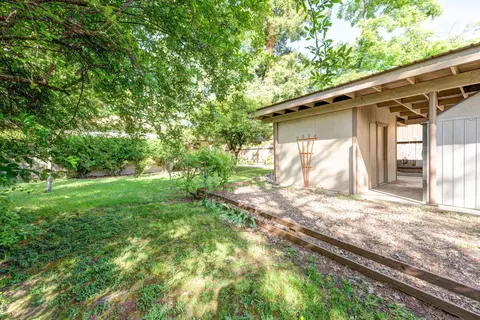 1735 Verda St, Redding, CA 96001 photo 39