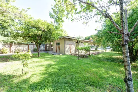 1735 Verda St, Redding, CA 96001 photo 40