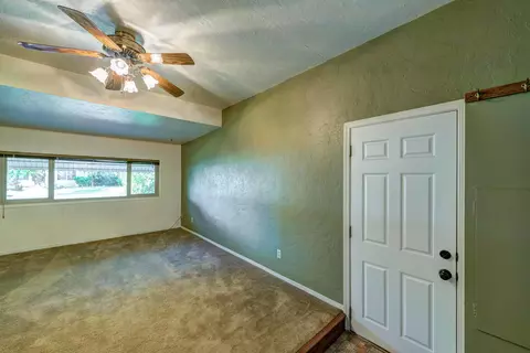1735 Verda St, Redding, CA 96001 photo 16