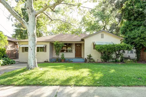 1735 Verda St, Redding, CA 96001 photo 1