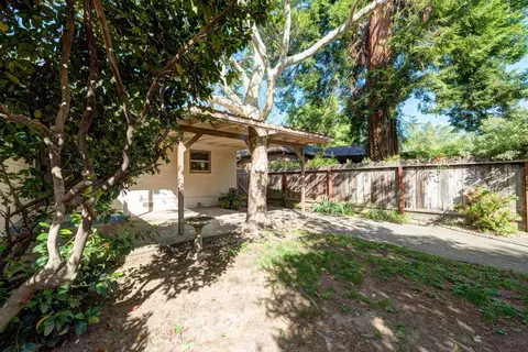 1735 Verda St, Redding, CA 96001 photo 41