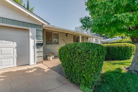 2658 Belladonna St, Redding, CA 96002 photo 26