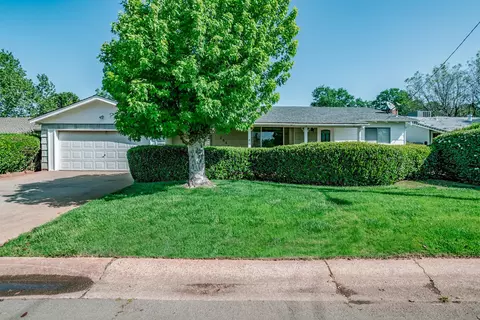 2658 Belladonna St, Redding, CA 96002 photo 25