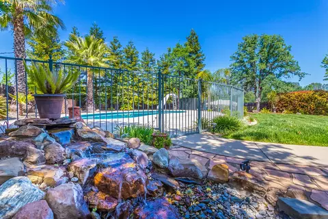 19392 Lexington Ln, Redding, CA 96003 photo 40