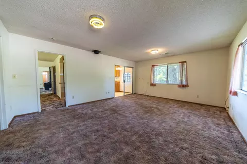20950 Dodson Ln, Anderson, CA 96007 photo 6