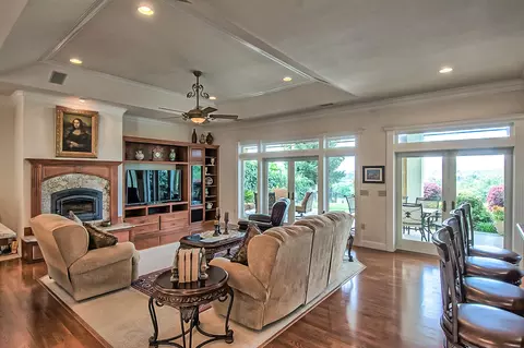 856 River Bend Rd, Redding, CA 96003 photo 3