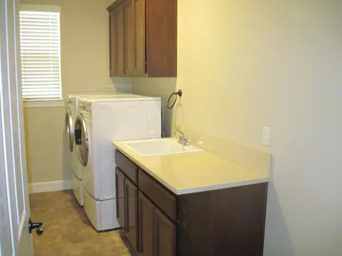 2597 Prato Pl, Redding, CA 96003 photo 12