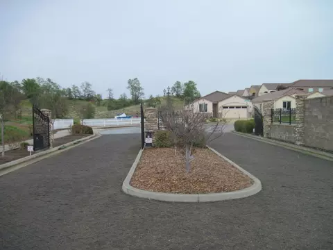 2597 Prato Pl, Redding, CA 96003 photo 32