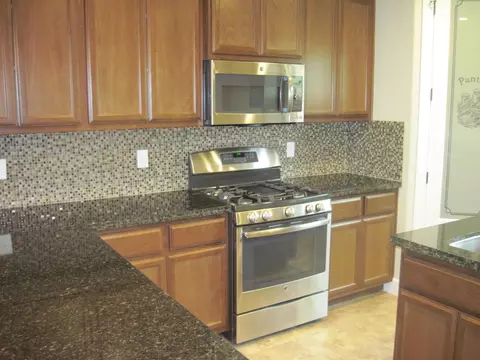 2597 Prato Pl, Redding, CA 96003 photo 5