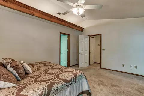 2053 Imelda Ct, Redding, CA 96001 photo 7