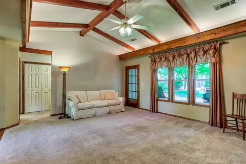 2053 Imelda Ct, Redding, CA 96001 photo 12