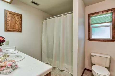 2053 Imelda Ct, Redding, CA 96001 photo 17