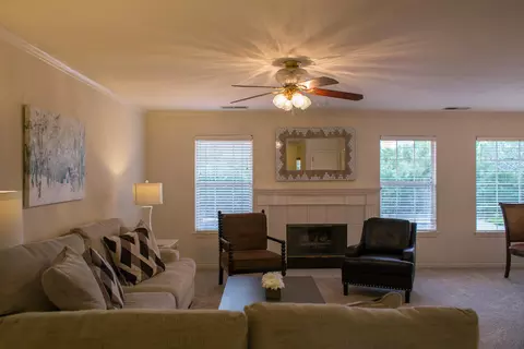 3591 Americana Way, Redding, CA 96003 photo 13