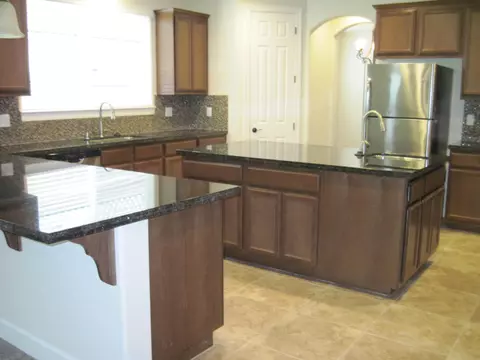 6143 Lucca Trl, Redding, CA 96003 photo 9