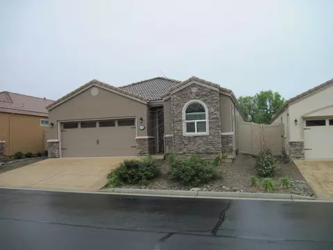 6143 Lucca Trl, Redding, CA 96003 photo 2
