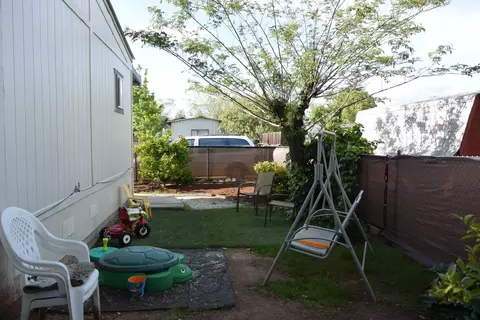 1159 Fox Den Dr, Redding, CA 96003 photo 18