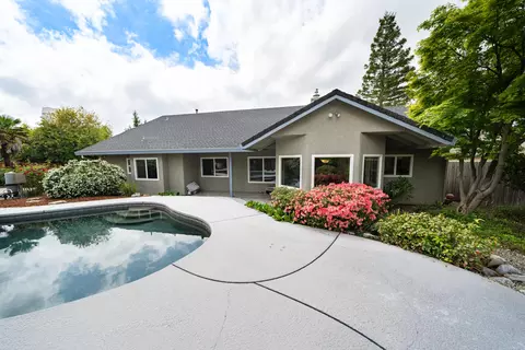 2335 Hope Ln, Redding, CA 96003 photo 15
