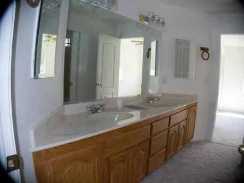 2861 Blueview St, Redding, CA 96002 photo 11