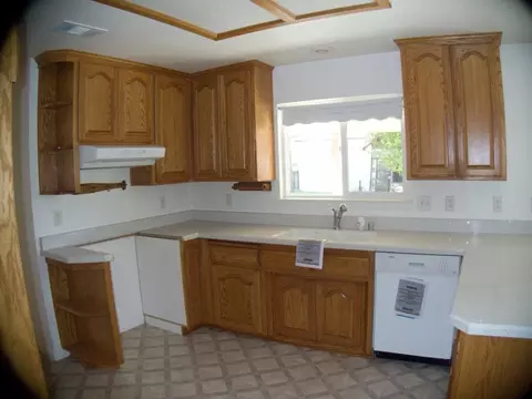2861 Blueview St, Redding, CA 96002 photo 2
