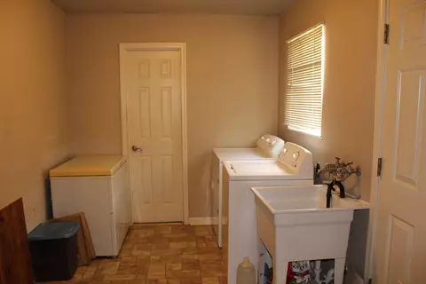 1280 Dusty Ln, Redding, CA 96002 photo 12
