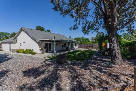 2773 Garnet Ct, Redding, CA 96001 photo 24