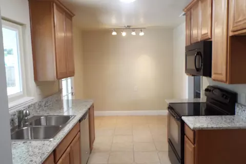 2154 Paris Ave, Redding, CA 96001 photo 37