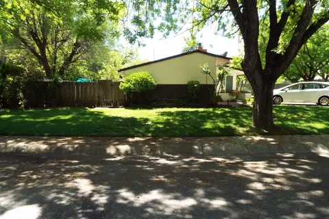 2154 Paris Ave, Redding, CA 96001 photo 6